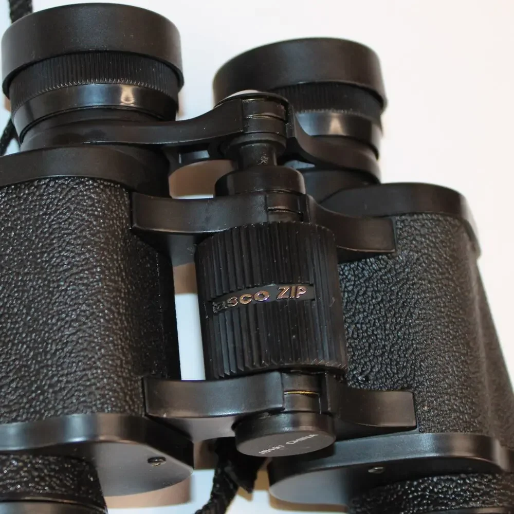 Vintage 1989 Tasco 7x35mm Zip Focus 4000 Binoculars w/ Bag & ACCESSORIES